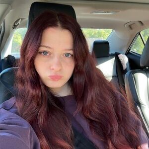 Meet your Posher, Kaylee